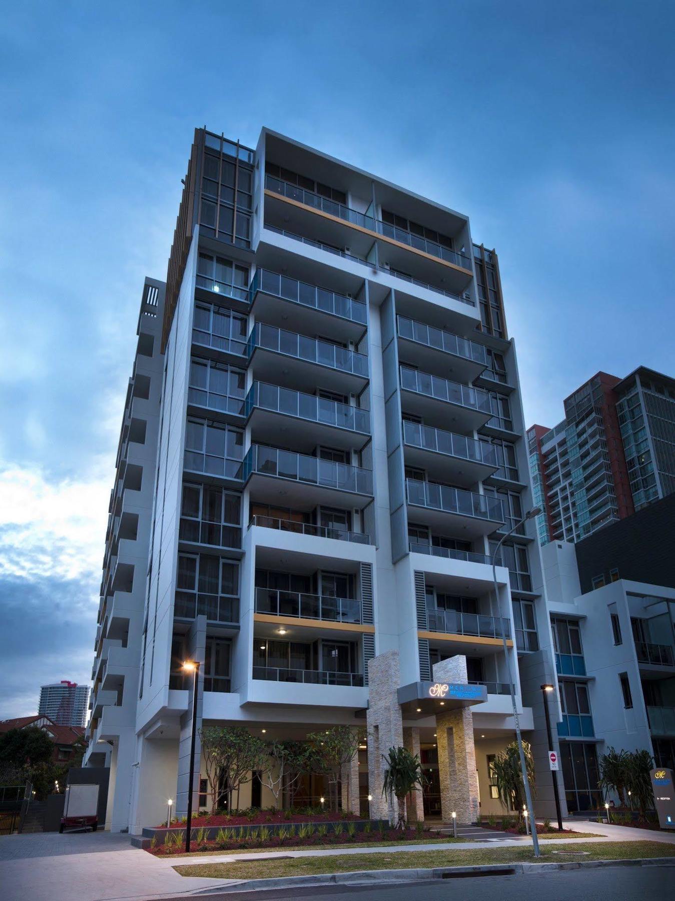 Meriton Serviced Apartments Aqua Street Gold Coast Exterior foto